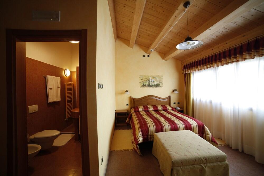 Sporting Hotel San Felice Illasi Εξωτερικό φωτογραφία