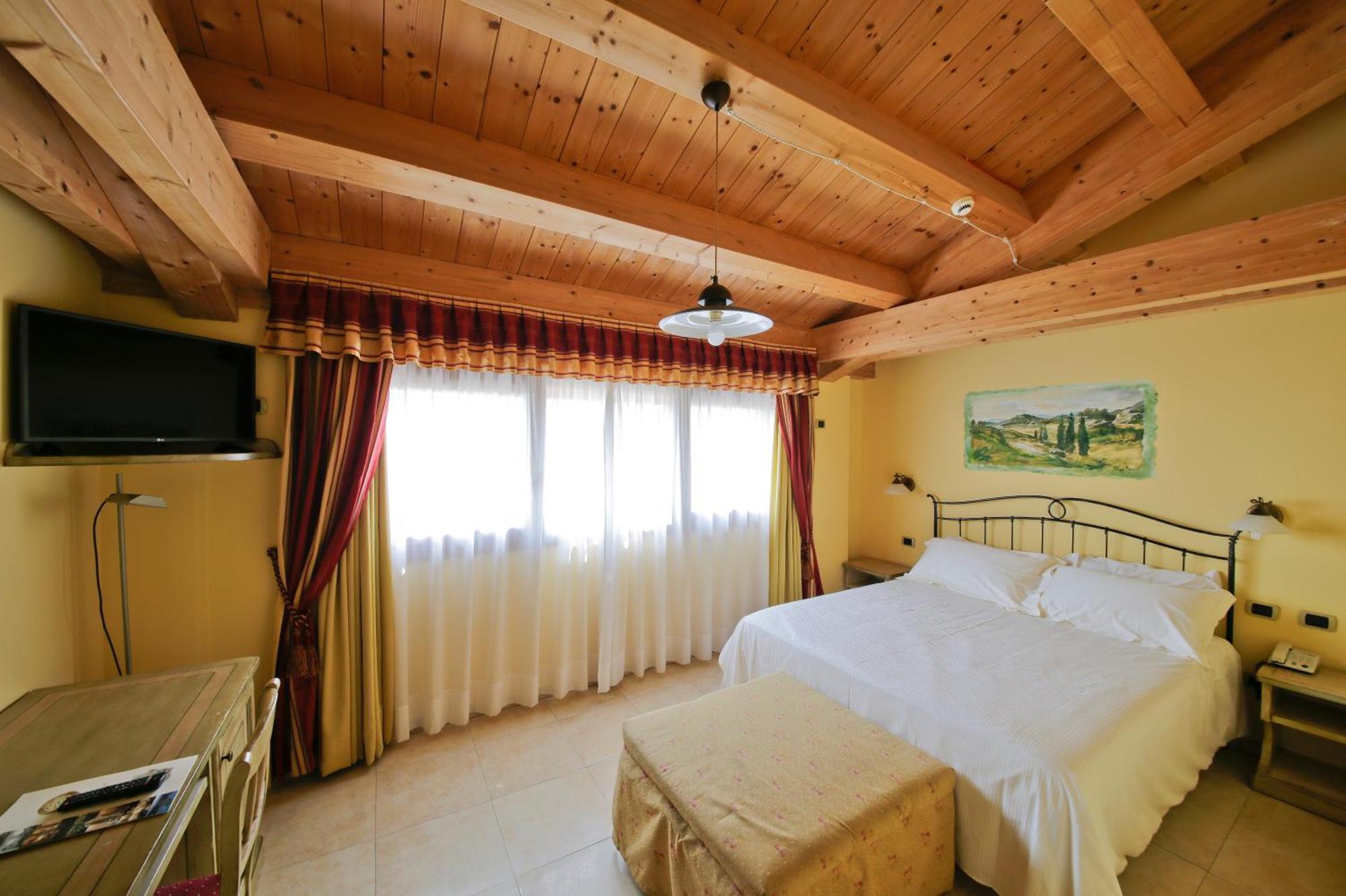 Sporting Hotel San Felice Illasi Εξωτερικό φωτογραφία