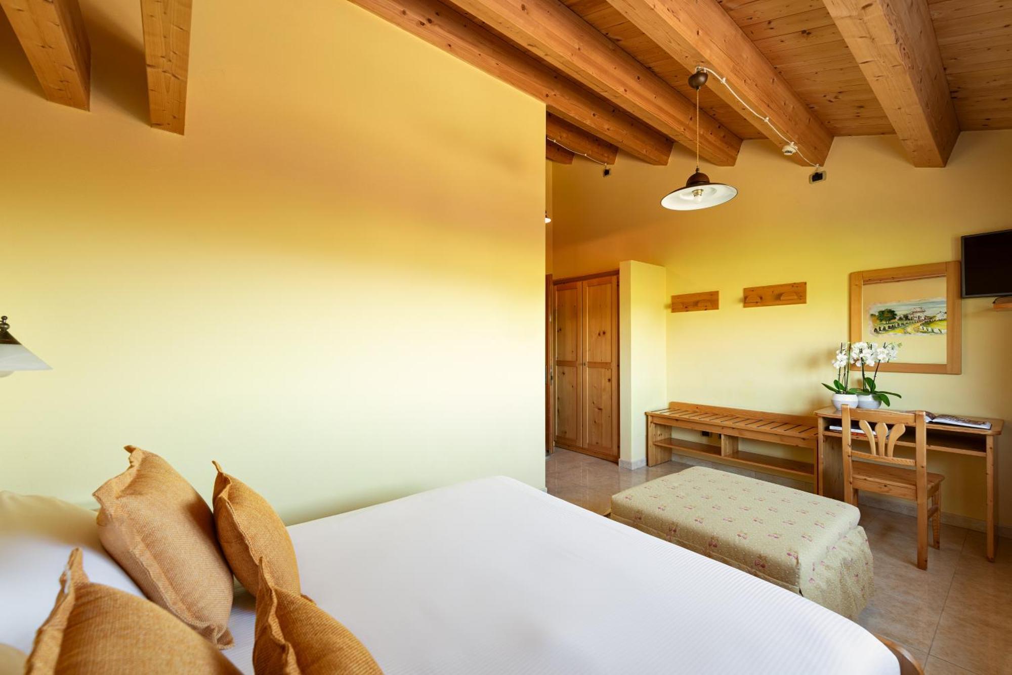 Sporting Hotel San Felice Illasi Εξωτερικό φωτογραφία